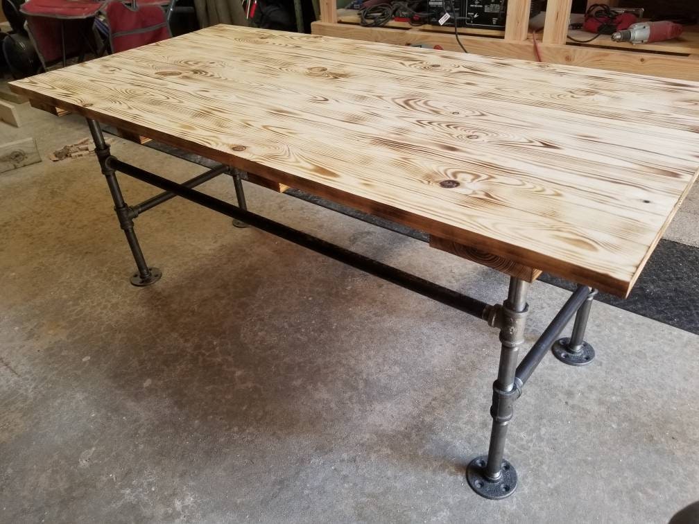 Handmade rustic farm house table oak plank coffee table with industrial black pipe legs farmhouse coffee table