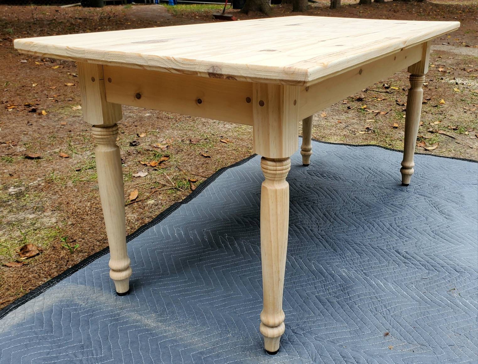 Country Farmhouse Harvest Dining Table Kit - Unfinished Reclaimed Pine Barnwood 60" long × 30" wide