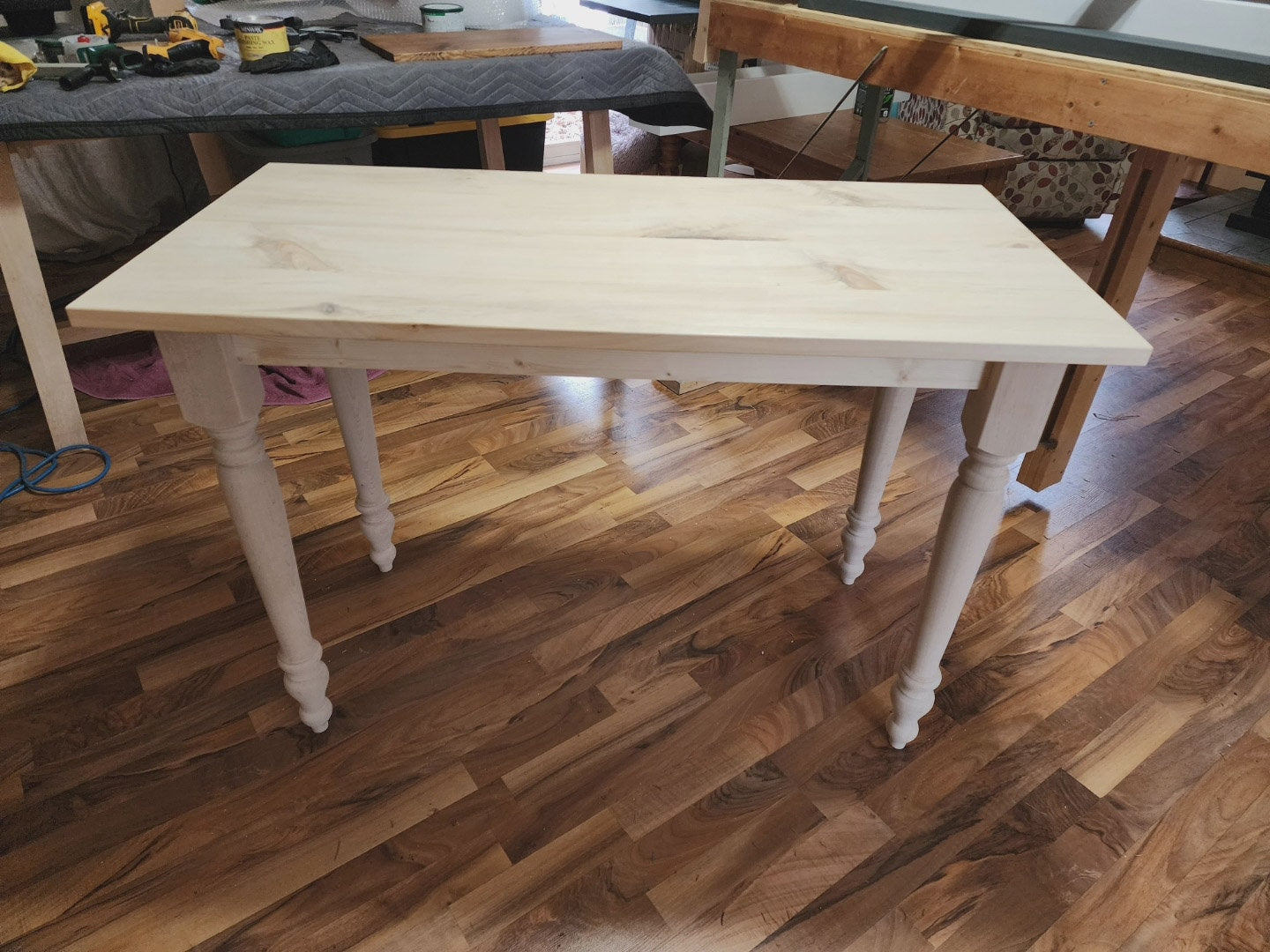 Country Farmhouse Harvest Dining Table Kit - Unfinished Reclaimed Pine Barnwood 60" long × 30" wide